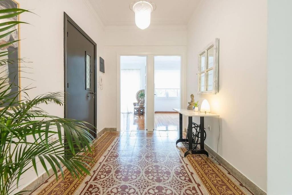 Casa Pamisou Near Attiki Metro Station Apartment เอเธนส์ ภายนอก รูปภาพ